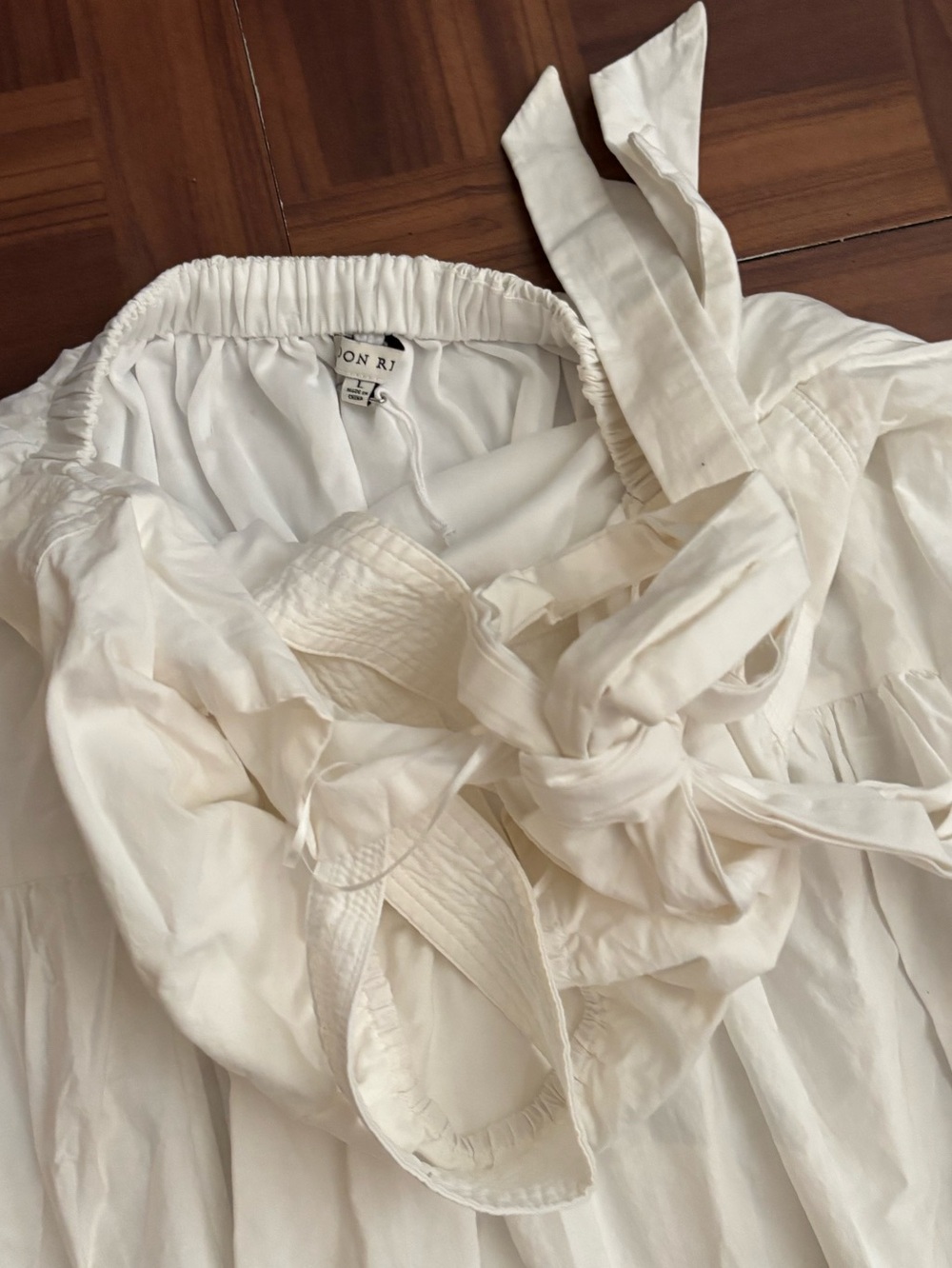 Moon River Tiered Eyelet Midi Dress white - Picture 6 of 8